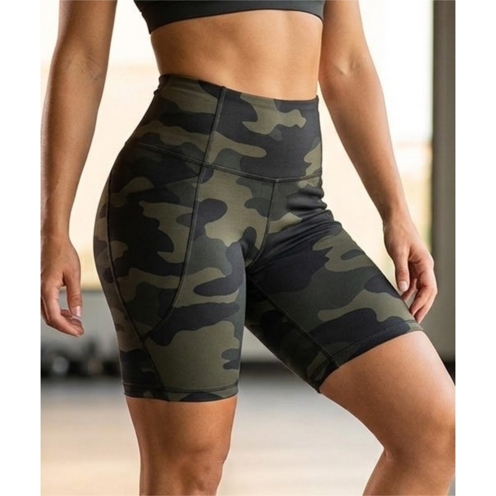All In Motion Bike Shorts Green & Black Camo Size S